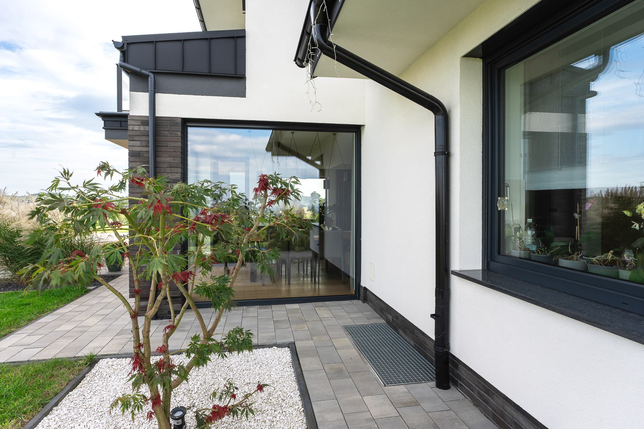 Elementy aluminiowej fasady