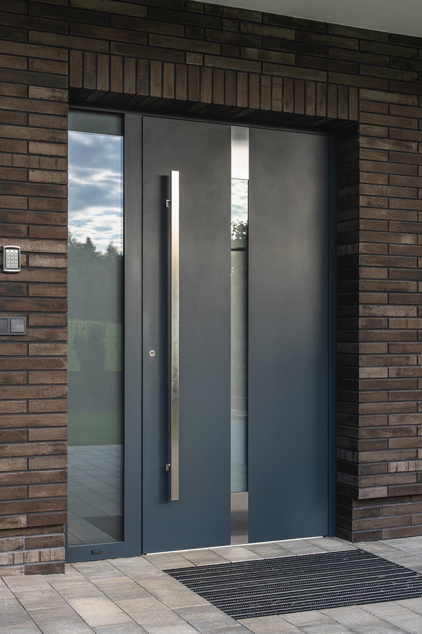 Przeszklone powierzchnie elewacji